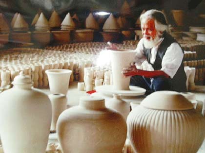 Làng gốm cổ Bát Tràng