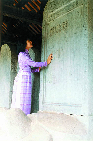 hanoivanhien bia-van-mieu-quoc-tu-giam-di-san-tu-lieu-the-gioi-news