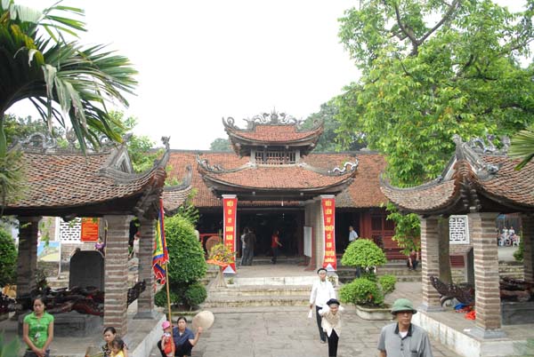 hanoivanhien hoi-dinh-chem-news