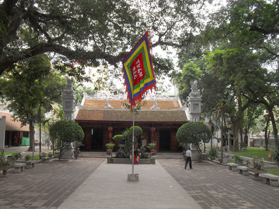hanoivanhien diem-danh-thang-tren-dat-kinh-ky-news