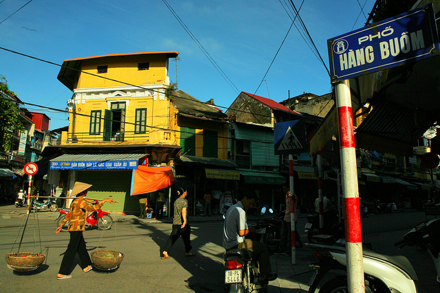 hanoivanhien pho-co-hang-buom-news